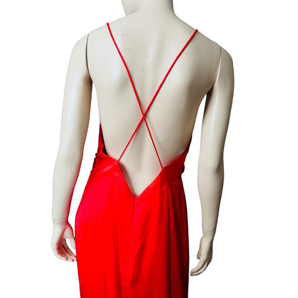 New Fame and Partners Red Maxi Gown Size 14 US Wrap top V-Neckline Front Open - Picture 3 of 13